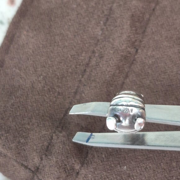 PANDORA - QUEEN BEE - Bead.  Sterling silver and gold - Picture 5 of 7